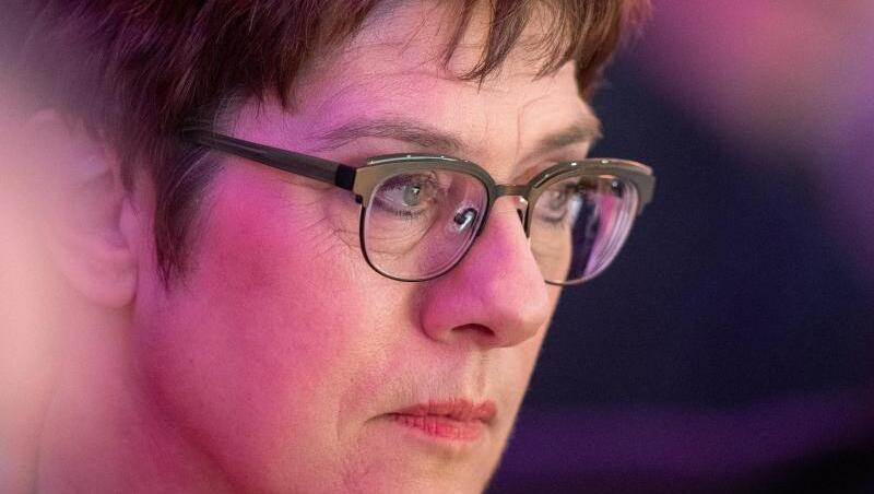 Annegret Kramp-Karrenbauer bei einer Veranstaltung Ende Februar in Mecklenburg-Vorpommern. Annegret Kramp-Karrenbauer bei einer Veranstaltung Ende Februar in Mecklenburg-Vorpommern.