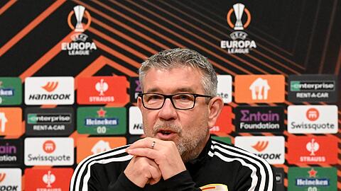 Unions Trainer Urs Fischer gibt sich selbstbewusst.