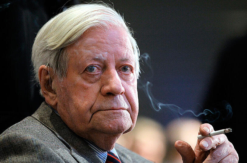 16.11.2010: Helmut Schmidt während der 17.Jahrestagung der deutschen Nationalstiftung.