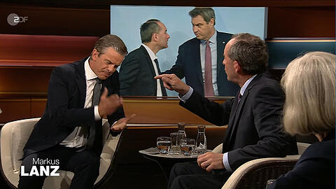 Hubert Aiwanger (r.) im hitzigen Dialog mit Moderator Markus Lanz.