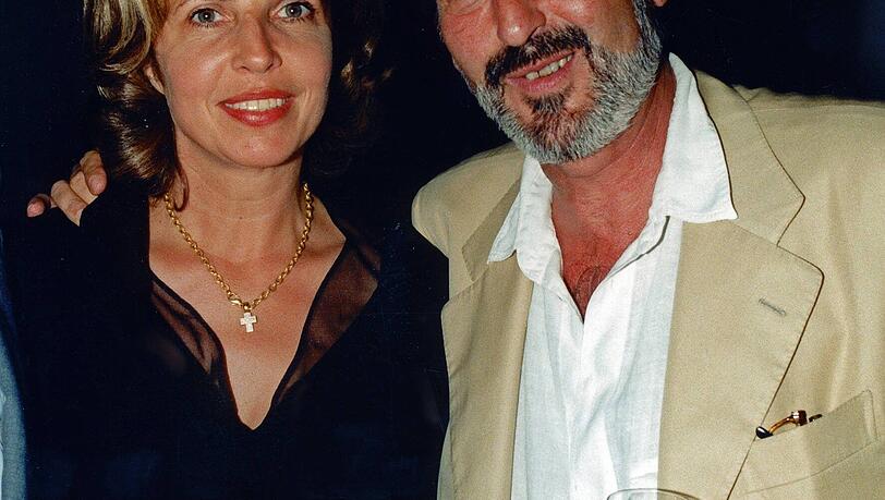 Michaela May arbeitete oft mit Helmut Dietl zusammen. Der Regisseur prägte die Münchner Filmlandschaft wie kaum ein anderer. Michaela May arbeitete oft mit Helmut Dietl zusammen. Der Regisseur prägte die Münchner Filmlandschaft wie kaum ein anderer.