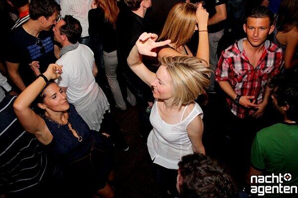 In die 089-Bar gehen die Münchner um zu flirten! Mehr Bilder aus der 089-Bar unter:  www.nachtagenten.de