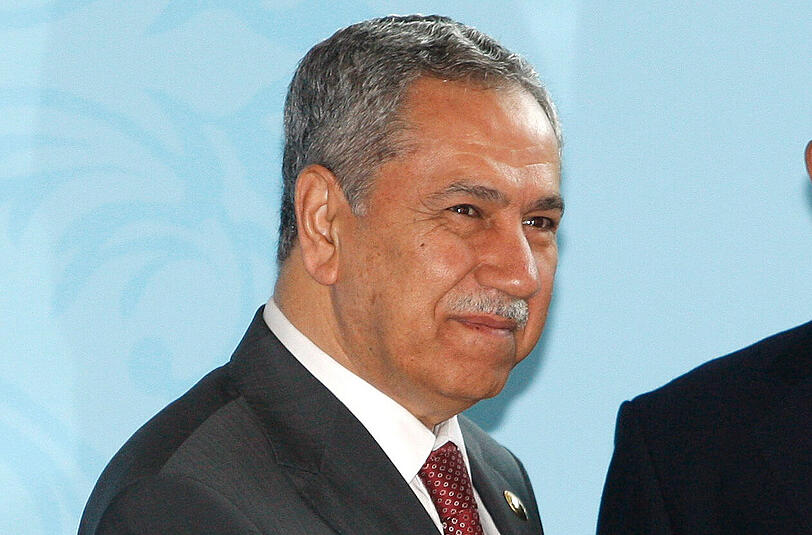 Schnauzte eine Abgeordnete im türkischen Parlament unfein an: Vize-Ministerpräsident Bülent Arinc.