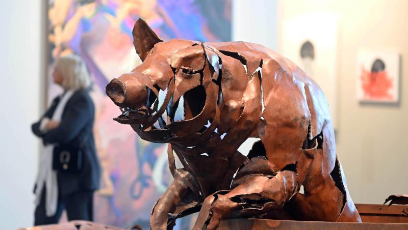 "Schweine" (2013) von Dana Meyer. "Schweine" (2013) von Dana Meyer.