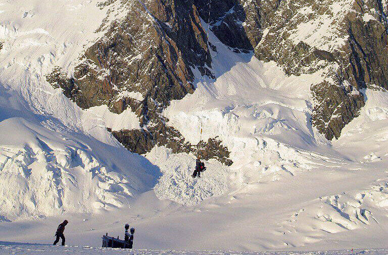 In den kalten Monaten sind die Berge auf der Südinsel in Neuseeland schneebedeckt. (Archivbild)