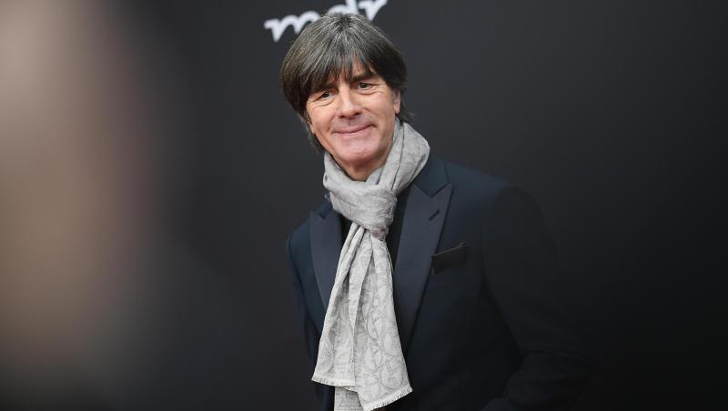 Bundestrainer Joachim Löw und dem DFB-Team droht eine schwere EM-Gruppe. Bundestrainer Joachim Löw und dem DFB-Team droht eine schwere EM-Gruppe.