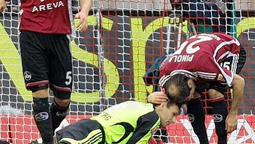 Die Retter der Serie: Torwart Raphael Schäfer  und Linksverteidiger  Javier Pinola retteten den Club gegen Hoffenheim.