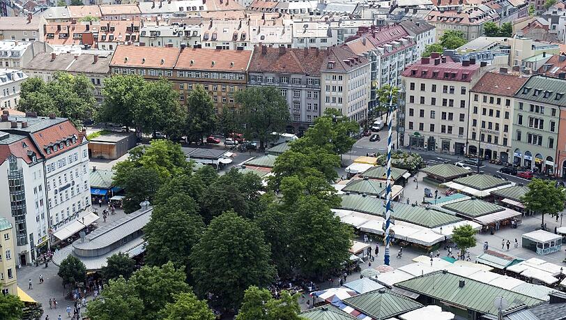 Der Viktualienmarkt - wie geht es mit ihm weiter. Können die Marktleute tatsächlich von Michael Käfers Plänen mit der Schrannenhalle profitieren? Der Viktualienmarkt - wie geht es mit ihm weiter. Können die Marktleute tatsächlich von Michael Käfers Plänen mit der Schrannenhalle profitieren?