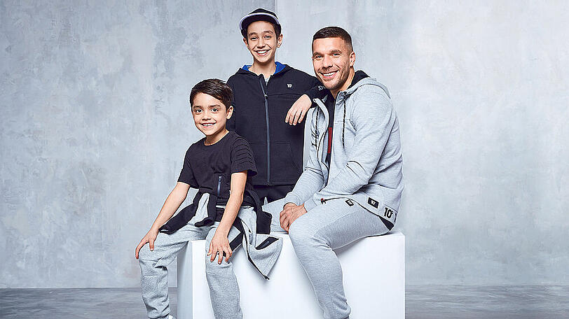 Fußballprofi Lukas Podolski macht gemeinsame Sache mit Aldi.