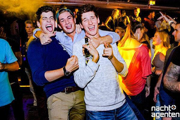 Die Bilder vom Samstag aus dem Gecko Club. Weitere Fotos gibt's hier: http://www.nachtagenten.de/gallery/wildstyle.940822.html?pic_id=4830852