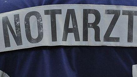 Der Rettungsdienst brachte die 12-Jährige ins Krankenhaus. Sie hat eine Gehirnerschütterung.
