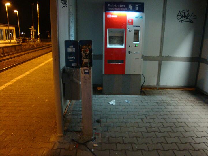 In der Nacht von Freitag auf Samstag wurde am S-Bahnhalt Englschalking ein 19-Jähriger festgenommen.