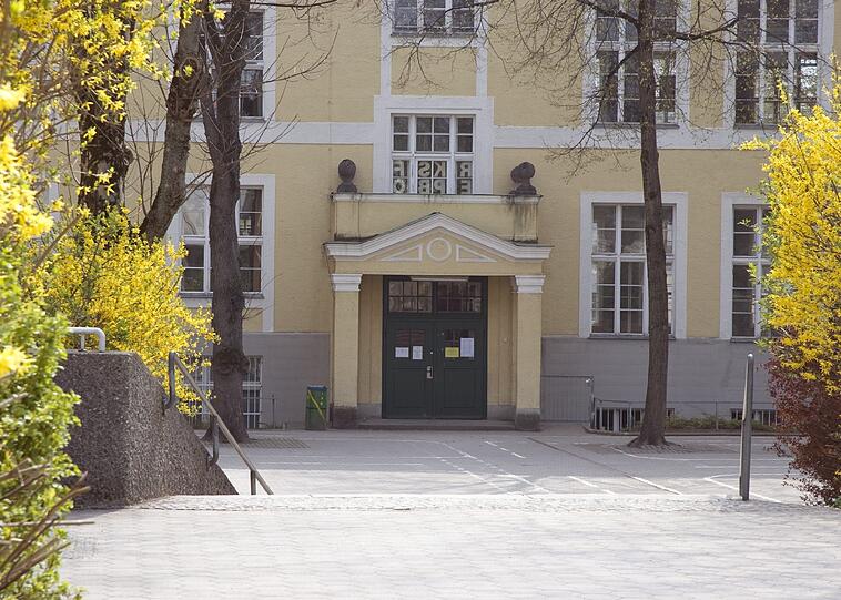 Der Pausenhif der Grundschule soll verschönert werden.