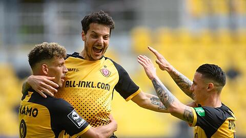 Mit einem 4:0 gegen Türkgücü München hat Dynamo Dresden den Aufstieg in die 2. Liga perfekt gemacht.