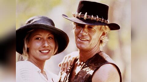 Paul Hogan und Linda Kozlowski in "Crocodile Dundee" (1986).