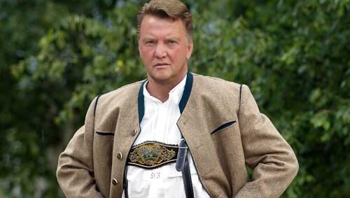 Schon mal ins Wiesn-Outfit montiert: Louis van Gaal. Schon mal ins Wiesn-Outfit montiert: Louis van Gaal.