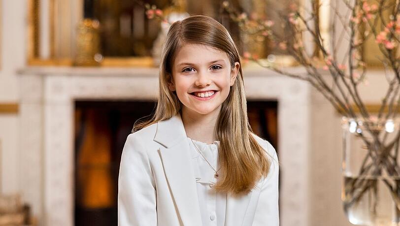 Mit diesem Foto feiert der schwedische Königshof Prinzessin Estelles zehnten Geburtstag.