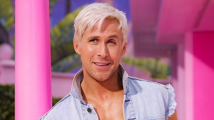 Ryan Gosling gibt den lebendig gewordenen Ken aus dem Barbie-Universum.
