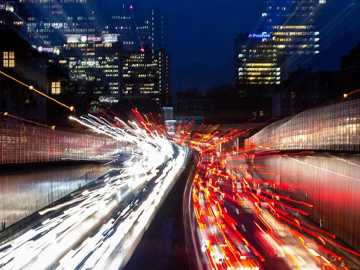 Bei Diesel-Fahrverboten in deutschen Städten soll es generelle Ausnahmen für bestimmte Fahrzeuge geben.