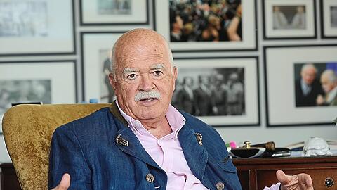 "Manchmal halte ich Olaf Scholz noch für den Normalsten von allen", sagt Peter Gauweiler (CSU) im Gespräch mit der AZ.