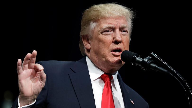 Könnte das Gesetz, wie von ihm erhofft, wahrscheinlich noch vor Weihnachten unterzeichnen: Donald Trump. Könnte das Gesetz, wie von ihm erhofft, wahrscheinlich noch vor Weihnachten unterzeichnen: Donald Trump.