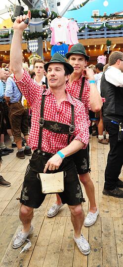 Der erste Tag der Wiesn 2011: Die besten Bilder