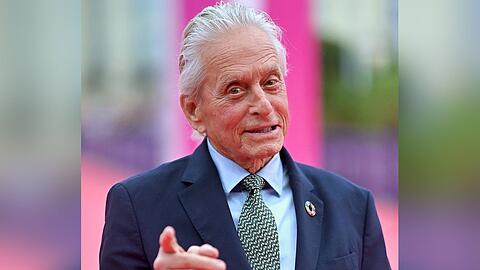 Hat auch mit 80 den Gordon-Gekko-Blick noch immer drauf: Michael Douglas.