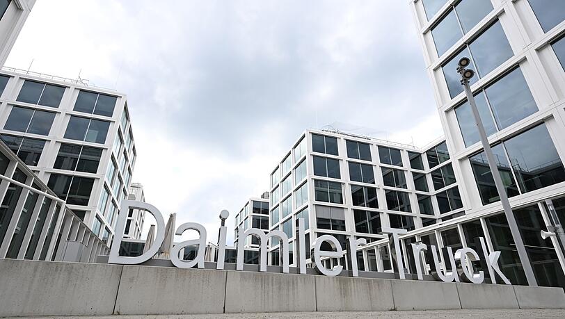 Daimler Truck steht jetzt auf der schwarzen Liste der russischen Regierung. (Archivbild)
