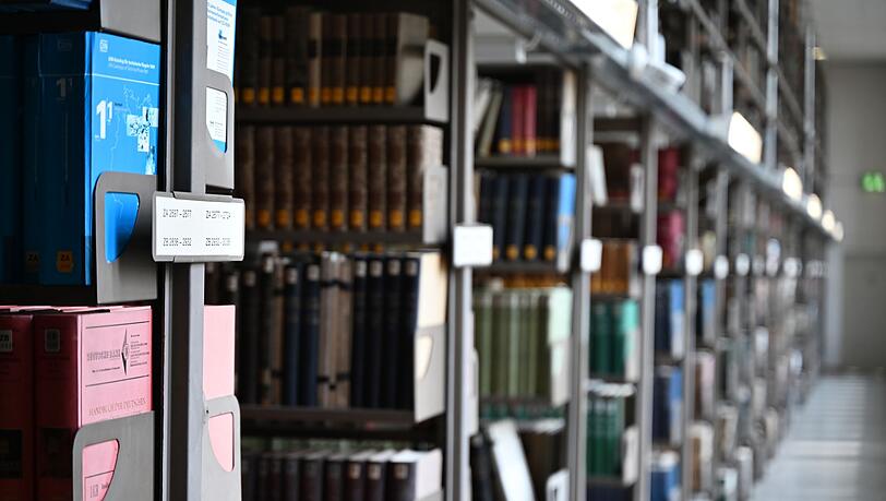 Ein Blick in das Magazin der Bibliothek des Deutschen Museums.