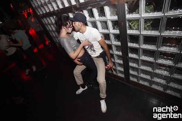 Die Aufgeschlossenen unter Münchens Partywütigen treffen sich am Freitag im Crux bei "Nice! meets Munich Open Minded". Mehr Bilder unter: www.nachtagenten.de