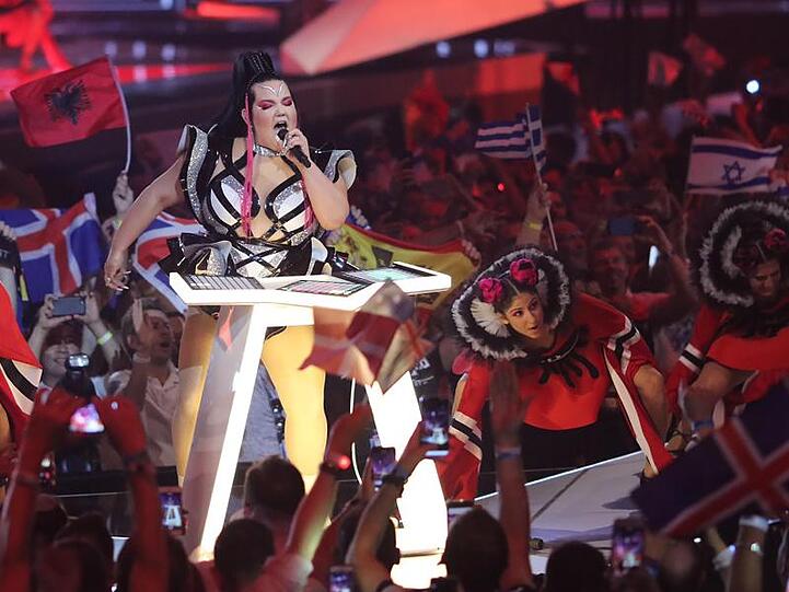 Netta Barzilai, die Gewinnerin des beim Eurovision Song Contest 2018, trat im ersten Halbfinale des diesjährigen Wettbewerbs auf.