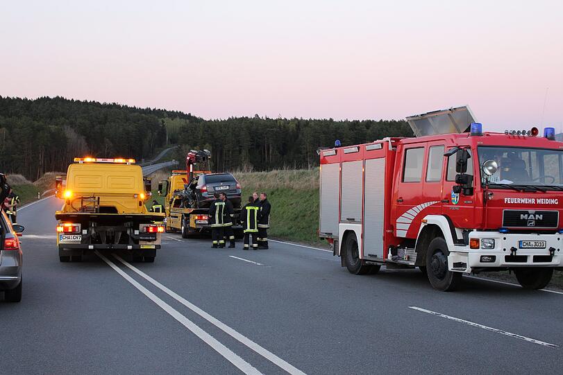 Bei dem Horror-Crash auf der B20 kam ein Mann ums Leben.