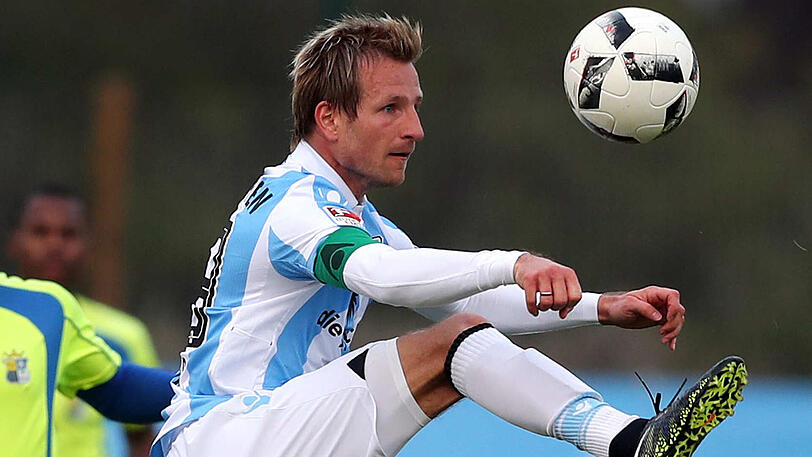 Akrobatisch: Stefan Aigner.
