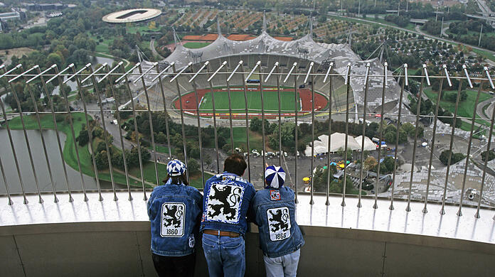 Dieter Reiter entfachte am Dienstag eine Debatte darüber, dass der TSV 1860 ins Olympiastadion umziehen könnte. Es spricht aber vieles dagegen. (Archivbild)