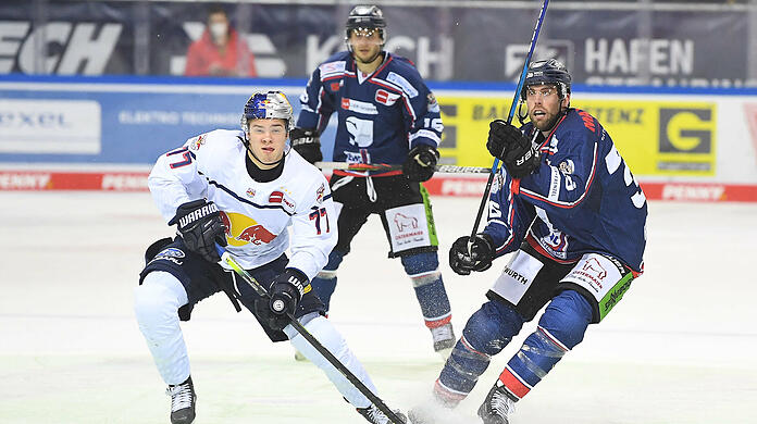 Der EHC setzt sich in der Overtime gegen Straubing durch.