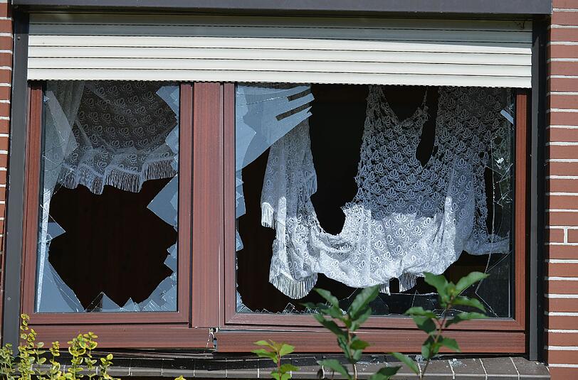 Beim Aufpumpen eines Luftbetts enstand ein Überdruck und zerstörte die Wohung eines Mannes in Konstanz. Das Bild zeigt einen ähnlichen Vorfall aus dem Jahr 2013 in Niedersachen.