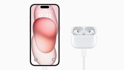 Nur im Verbund mit einem aktuellen iPhone mit iOS 17, am besten mit ein Gerät der 15. Generation, entfalten die neuen AirPods Pro ihre volle Leistung.