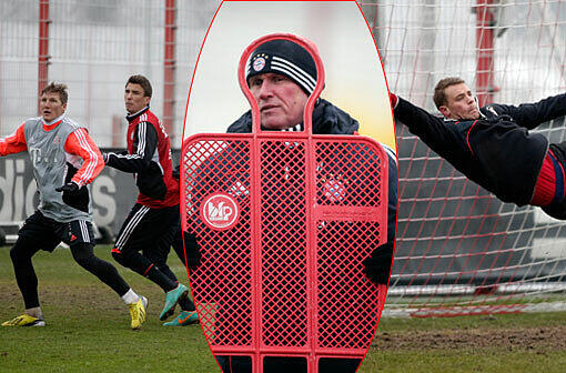 Die Bayern trainieren am Donnerstag bei frostigen -5 Grad Außentemperatur. Franck Ribéry hat trotzdem Spaß. Hier die Bilder vom Donnerstagstraining.