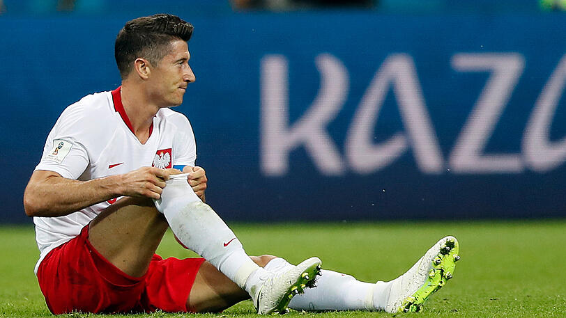 Robert Lewandowski (Polen) - Au weia! Das war wahrlich keine Werbung für Robert Lewandowski. Bei seiner ersten WM (2010 und 2014 hatte sich Polen nicht qualifiziert) konnte der Stürmer nicht brillieren. Er war im gegnerischen Strafraum kaum sichtbar und gab hinterher dann auch noch seinen Mitspielern die Schuld für die schlechte Leistung. Das war nichts, lieber Lewy! Note: 5
