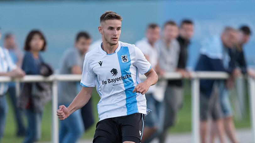 Nummer 3: Niklas Lang (Abwehr) - Vertrag bis 30. Juni 2022.