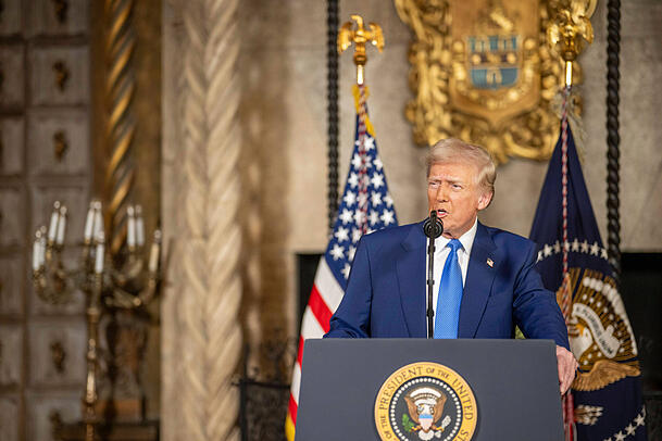 Bayern-Macher Uli Hoeneß ist nicht der größte Freund von US-Präsident Donald Trump. Bayern-Macher Uli Hoeneß ist nicht der größte Freund von US-Präsident Donald Trump.