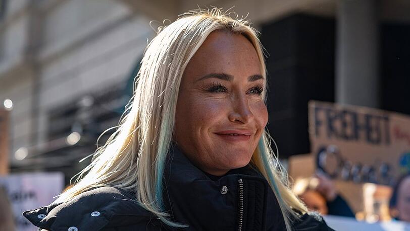 Sarah Connor verarbeitet in ihrem neuen Album auch eine Ehekrise. Sarah Connor verarbeitet in ihrem neuen Album auch eine Ehekrise.