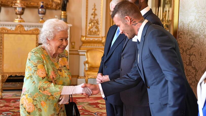 David Beckham bei einem Treffen mit der Queen 2018.