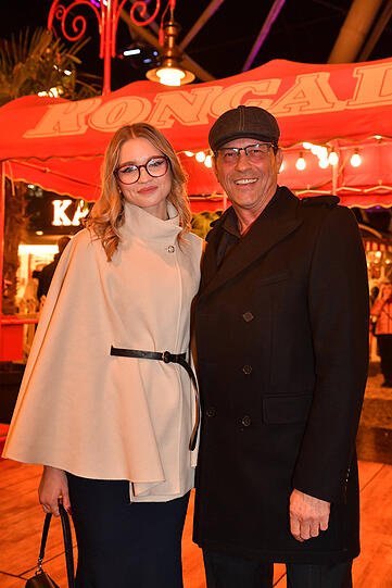 Schauspieler Michel Guillaume kam zur Premiere in weiblicher Begleitung. Schauspieler Michel Guillaume kam zur Premiere in weiblicher Begleitung.