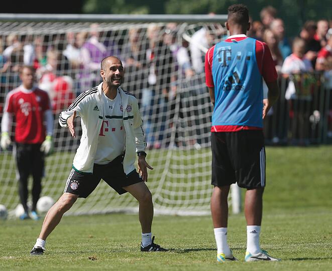 Die Bayern bereiten sich auf das Spiel gegen den 1. FC Nürnberg vor. Hier gibt's die Bilder vom Mittwochstraining.