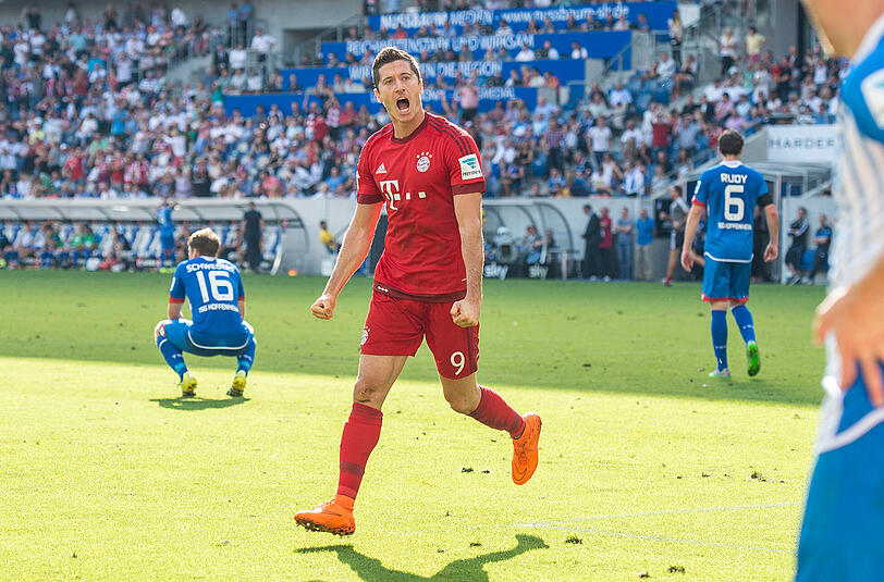 ROBERT LEWANDOWSKI - NOTE 2 - Die letzte Waffe von Guardiola ersetze Lahm und hatte gleich eine gute Chance aus wenigen Metern, die Baumann entschärfte. Vergab in der 88. Minute eine doppelte Gelegenheit zum Sieg, den Flachschuss hätte er machen müssen. Nicht Goalgetter-like. Bis hierhin 3-. Dann drückte er den Ball zum 2:1 rein (90.). Daher Note 2.