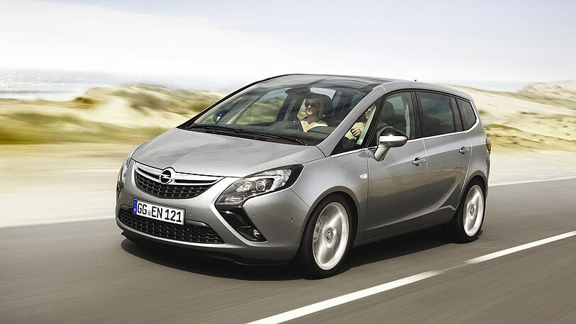Platz für bis zu sieben Personen und unter 10.000 Euro zu haben: der Opel Zafira.
