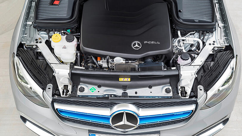 Die Kombination aus Brennstoffzelle und Plug-in-Hybrid ermöglicht rund 500 Kilometer Reichweite.
