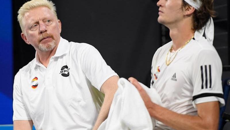Team-Kapitän Boris Becker und Alexander Zverev beim ATP Cup in Australien. Team-Kapitän Boris Becker und Alexander Zverev beim ATP Cup in Australien.