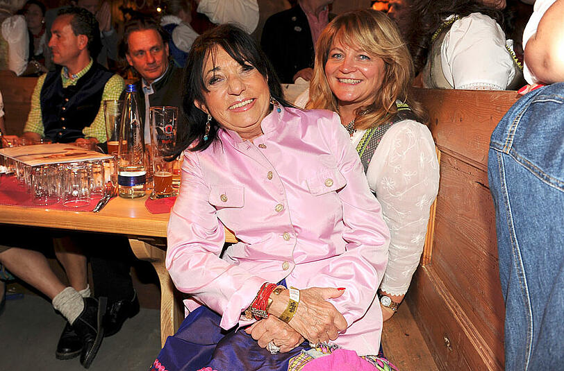 Regine Sixt, Alexandra Schörghuber